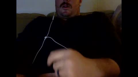 Snapshot of salty612 chatting on 12/23/25, 04:43 salty612 online show from 12/23/25, 04:43