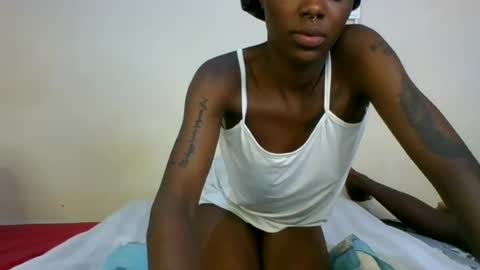 Snapshot of saltysugar20 chatting on 06/13/26, 04:32 Sugarbabe online show from 06/13/26, 04:32