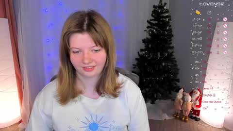 Snapshot of salut_love chatting on 12/13/24, 06:49 Ruby online show from 12/13/24, 06:49