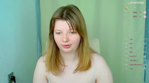 Snapshot of salut_love chatting on 01/10/25, 06:49 Ruby online show from 01/10/25, 06:49