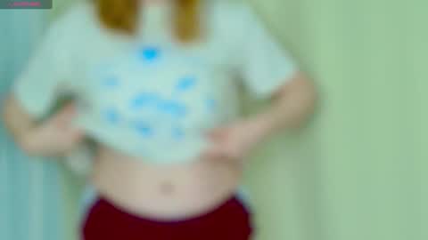 Snapshot of salut_love chatting on 01/11/25, 10:29 Ruby online show from 01/11/25, 10:29