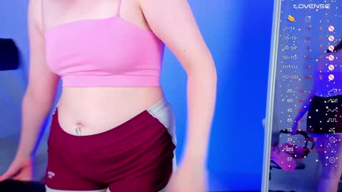 Snapshot of salut_love chatting on 01/13/25, 01:39 Ruby online show from 01/13/25, 01:39