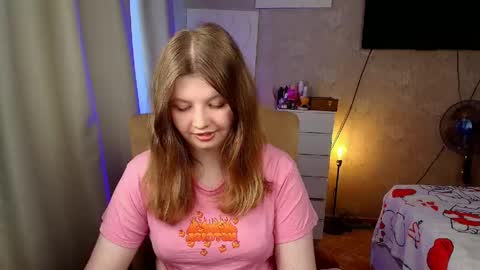 Snapshot of salut_love chatting on 05/28/26, 04:26 Ruby online show from 05/28/26, 04:26