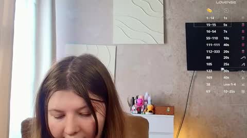 Snapshot of salut_love chatting on 06/07/26, 12:31 Ruby online show from 06/07/26, 12:31