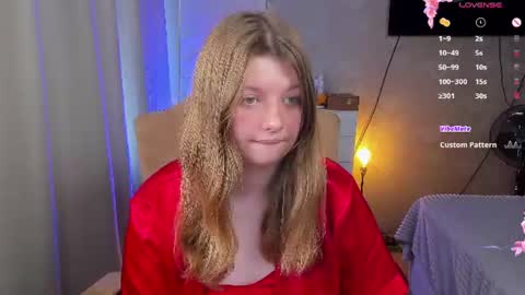 Snapshot of salut_love chatting on 07/21/26, 03:47 Ruby online show from 07/21/26, 03:47