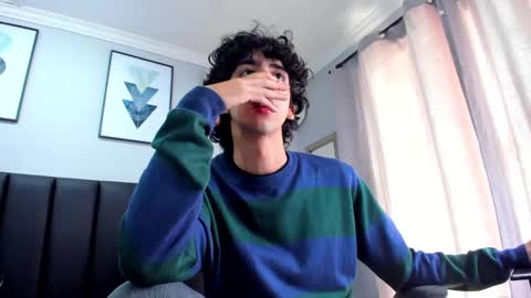 Snapshot of salvatore_monterey chatting on 03/05/25, 02:12 salvatore online show from 03/05/25, 02:12