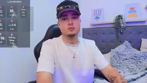 Snapshot of salvatore_muller chatting on 09/19/25, 10:10 Salvatore  online show from 09/19/25, 10:10