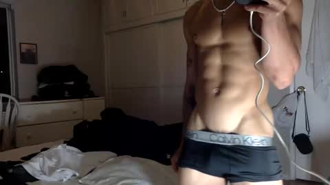 Snapshot of sam9826wh chatting on 12/13/24, 08:20 sam9826wh online show from 12/13/24, 08:20