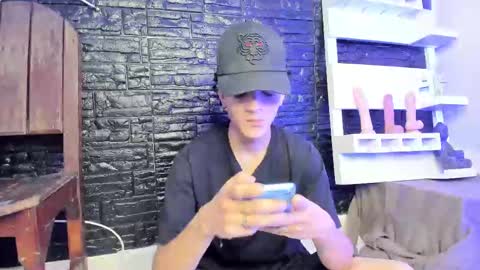 sam__cute online show from 02/20/25, 11:43
