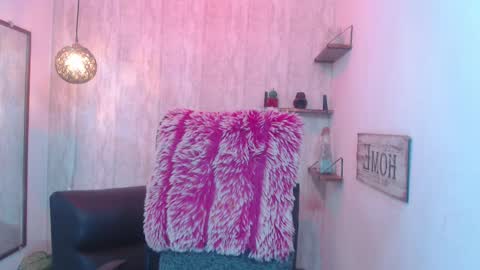 Snapshot of sam_daves chatting on 02/08/25, 04:14 Sam online show from 02/08/25, 04:14