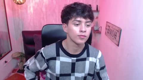 Snapshot of sam_daves chatting on 02/17/25, 04:04 Sam online show from 02/17/25, 04:04