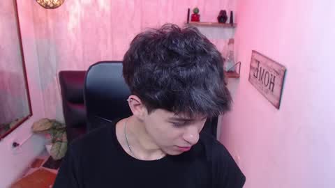 Snapshot of sam_daves chatting on 02/19/25, 05:27 Sam online show from 02/19/25, 05:27