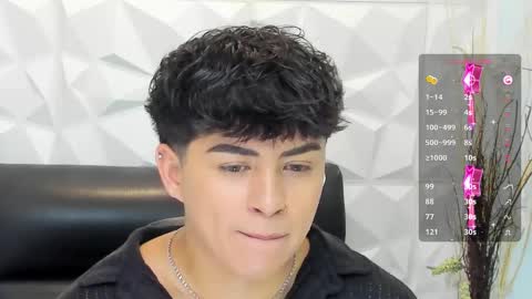 Snapshot of sam_daves_ chatting on 11/28/25, 03:04 Sam online show from 11/28/25, 03:04