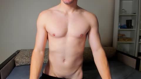 Snapshot of sam_huston18 chatting on 11/29/25, 09:29 BACK IN 2 WEEKS online show from 11/29/25, 09:29