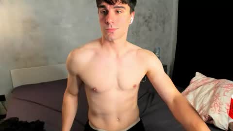 Snapshot of sam_huston18 chatting on 07/09/26, 10:14 BACK IN 2 WEEKS online show from 07/09/26, 10:14