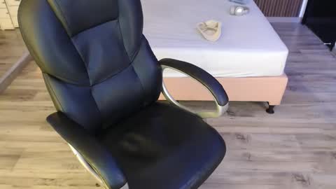 SAM MANSON online show from 10/15/25, 12:27