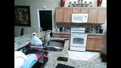 Snapshot of sam_papithebarber chatting on 02/01/25, 07:15 sam_papithebarber online show from 02/01/25, 07:15