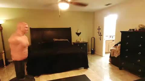 Snapshot of sam_papithebarber chatting on 02/27/25, 05:02 sam_papithebarber online show from 02/27/25, 05:02