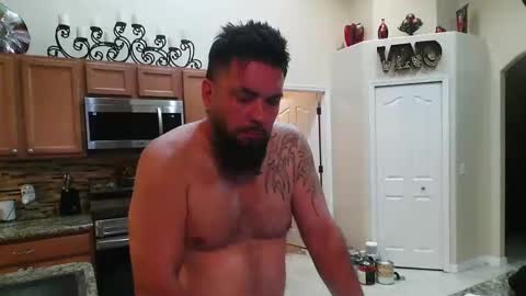 Snapshot of sam_papithebarber chatting on 10/24/25, 05:59 sam_papithebarber online show from 10/24/25, 05:59