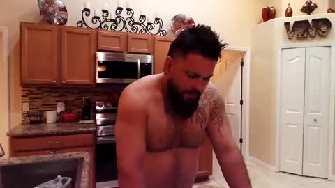 Snapshot of sam_papithebarber chatting on 11/14/25, 03:05 sam_papithebarber online show from 11/14/25, 03:05