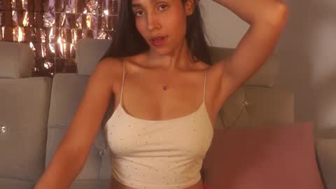 Samantha Roberts online show from 11/10/25, 08:08