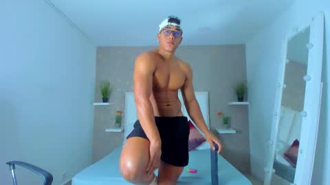 Snapshot of sam_rouge chatting on 02/23/25, 08:55 sam_rouge online show from 02/23/25, 08:55