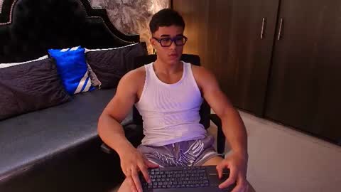 Snapshot of sam_rouge chatting on 07/09/26, 03:21 sam_rouge online show from 07/09/26, 03:21