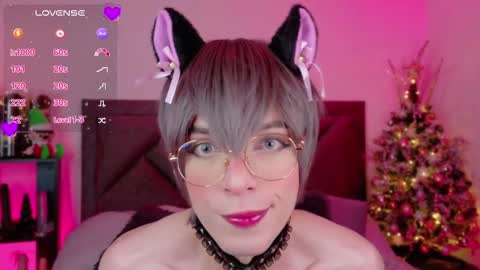 Snapshot of sam_russo chatting on 12/12/24, 04:59 Sam online show from 12/12/24, 04:59