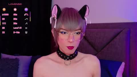 Snapshot of sam_russo chatting on 09/20/25, 07:42 Sam online show from 09/20/25, 07:42