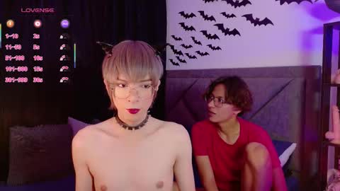 Snapshot of sam_russo chatting on 10/30/25, 02:57 Sam online show from 10/30/25, 02:57