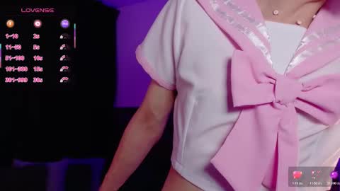 Snapshot of sam_russo chatting on 11/13/25, 06:56 Sam online show from 11/13/25, 06:56