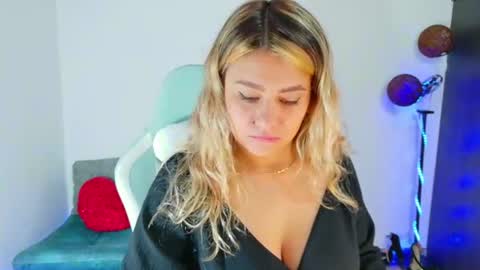 Snapshot of sam_sexual_enjoyment chatting on 06/17/26, 01:23 sam_sexual_enjoyment online show from 06/17/26, 01:23