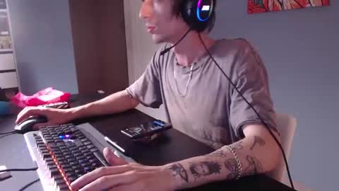 sam_skywalker online show from 07/31/26, 09:25