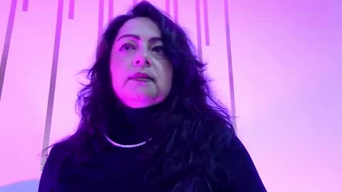 Sam online show from 10/08/25, 09:34