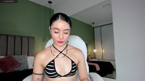 Snapshot of samaantharey chatting on 02/08/25, 12:17 Samantha online show from 02/08/25, 12:17