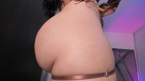 Snapshot of samaay_ chatting on 12/01/25, 12:15 samaay_ online show from 12/01/25, 12:15