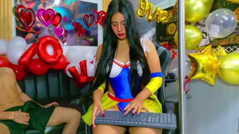 Snapshot of samaelandlilit chatting on 02/15/25, 07:27 samaelandlilit online show from 02/15/25, 07:27