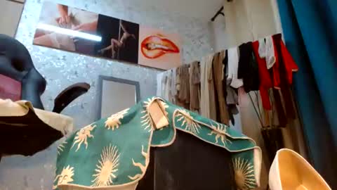 samanta online show from 07/06/26, 03:03