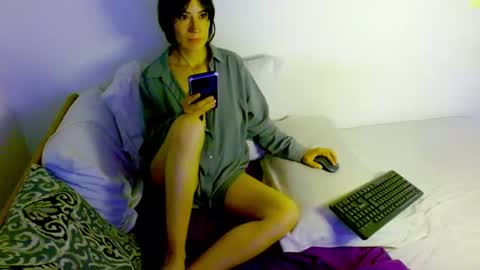 Snapshot of samanta_r_ chatting on 07/11/26, 05:59 Samanta online show from 07/11/26, 05:59