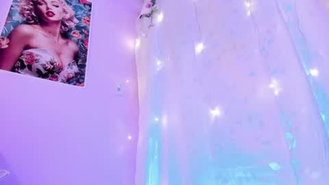 Samanta online show from 03/03/25, 06:22