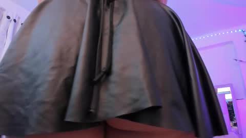 Samanta online show from 10/06/25, 01:08