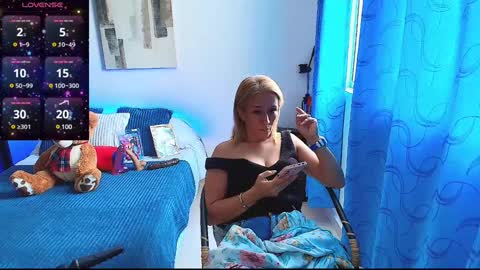 Snapshot of samanta_stone69 chatting on 12/11/24, 03:47 Samanta Stone online show from 12/11/24, 03:47