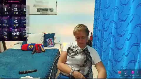 Snapshot of samanta_stone69 chatting on 02/26/25, 11:15 Samanta Stone online show from 02/26/25, 11:15