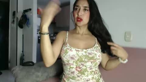 samanta online show from 04/08/26, 04:40