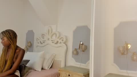 Snapshot of samantamarquez chatting on 02/09/25, 01:33 Samanta online show from 02/09/25, 01:33