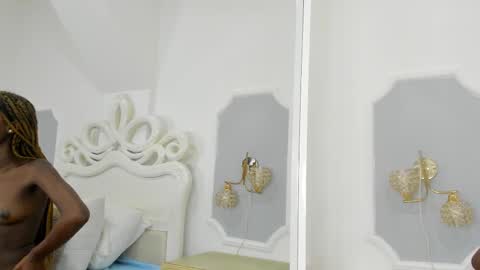 Snapshot of samantamarquez chatting on 02/11/25, 01:20 Samanta online show from 02/11/25, 01:20