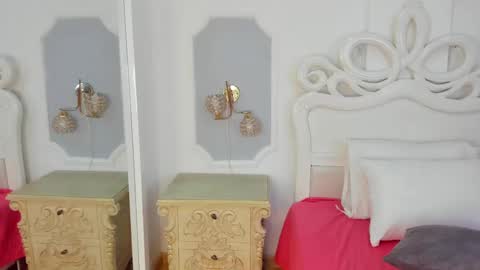 Snapshot of samantamarquez chatting on 02/27/25, 11:04 Samanta online show from 02/27/25, 11:04