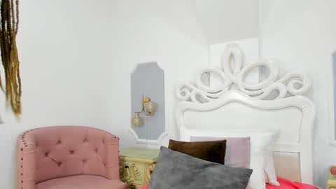 Snapshot of samantamarquez chatting on 03/05/25, 07:38 Samanta online show from 03/05/25, 07:38