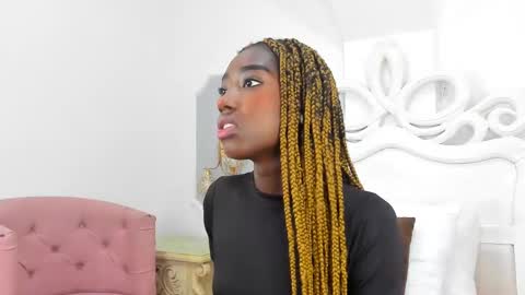 Snapshot of samantamarquez chatting on 03/09/25, 07:37 Samanta online show from 03/09/25, 07:37