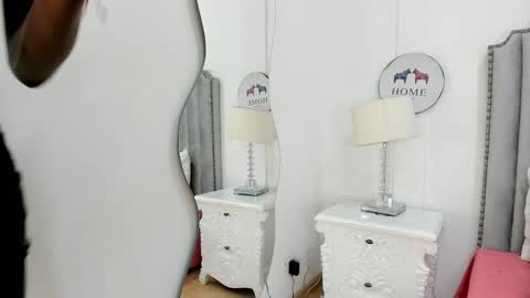 Snapshot of samantamarquez chatting on 09/24/25, 08:01 Samanta online show from 09/24/25, 08:01